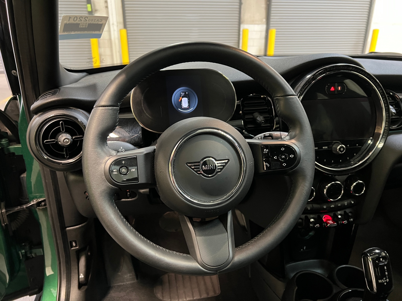 Thumbnail: 2022 MINI Cooper Hardtop - 4