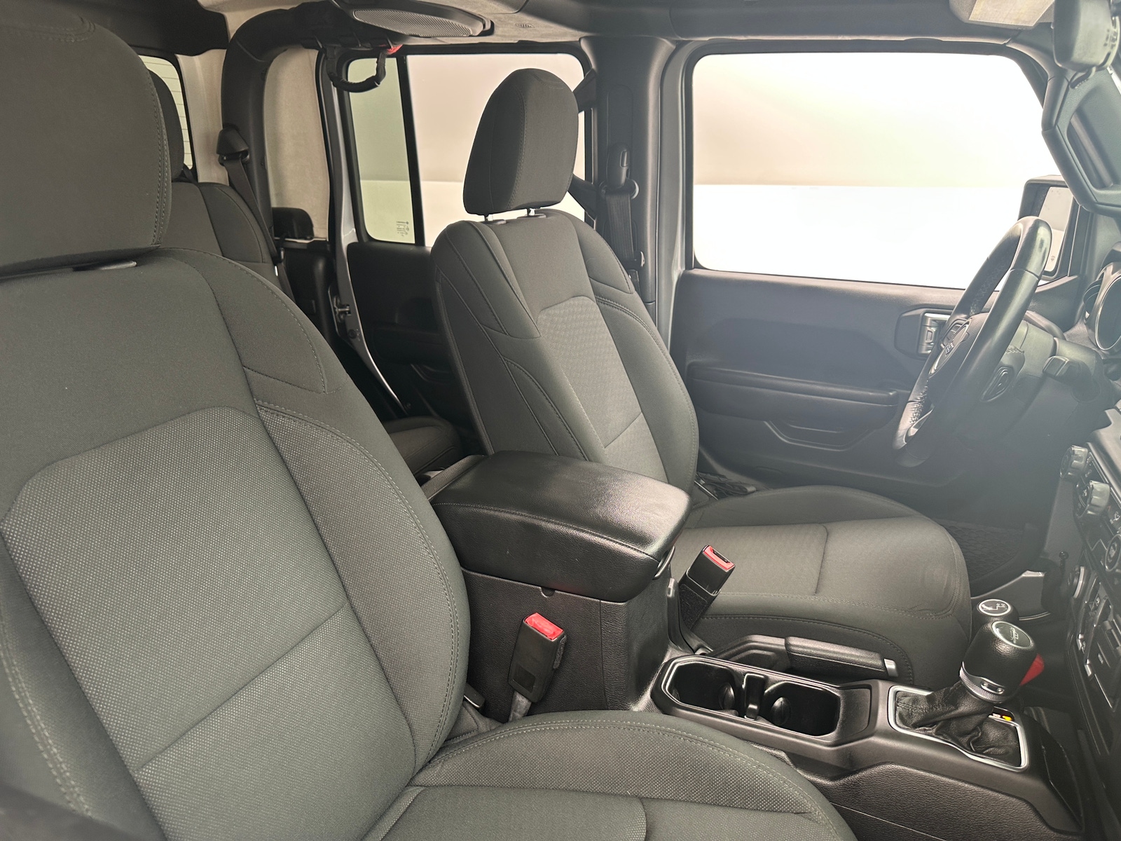 Thumbnail: 2020 Jeep Gladiator - 2