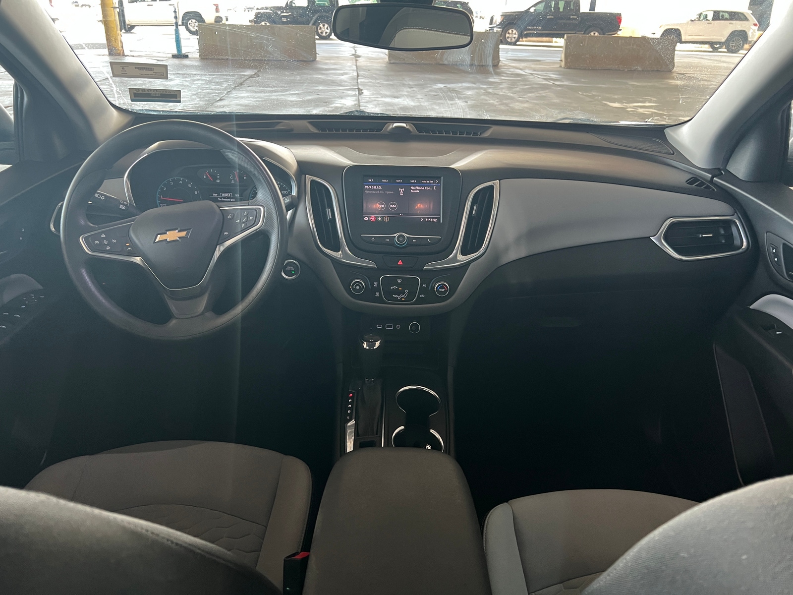 Thumbnail: 2020 Chevrolet Equinox - 3