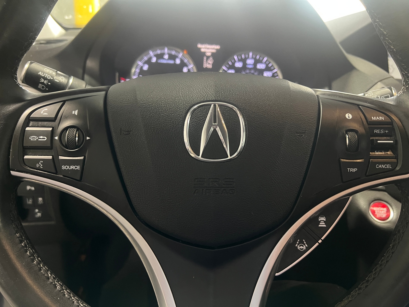 Thumbnail: 2020 Acura MDX - 4