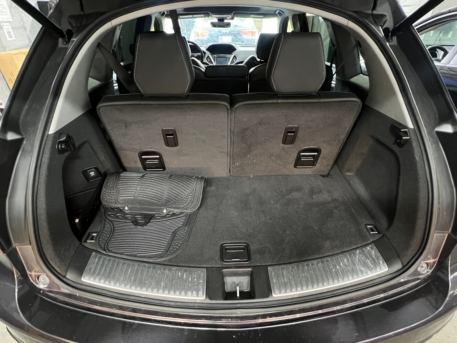 Thumbnail: 2020 Acura MDX - 6
