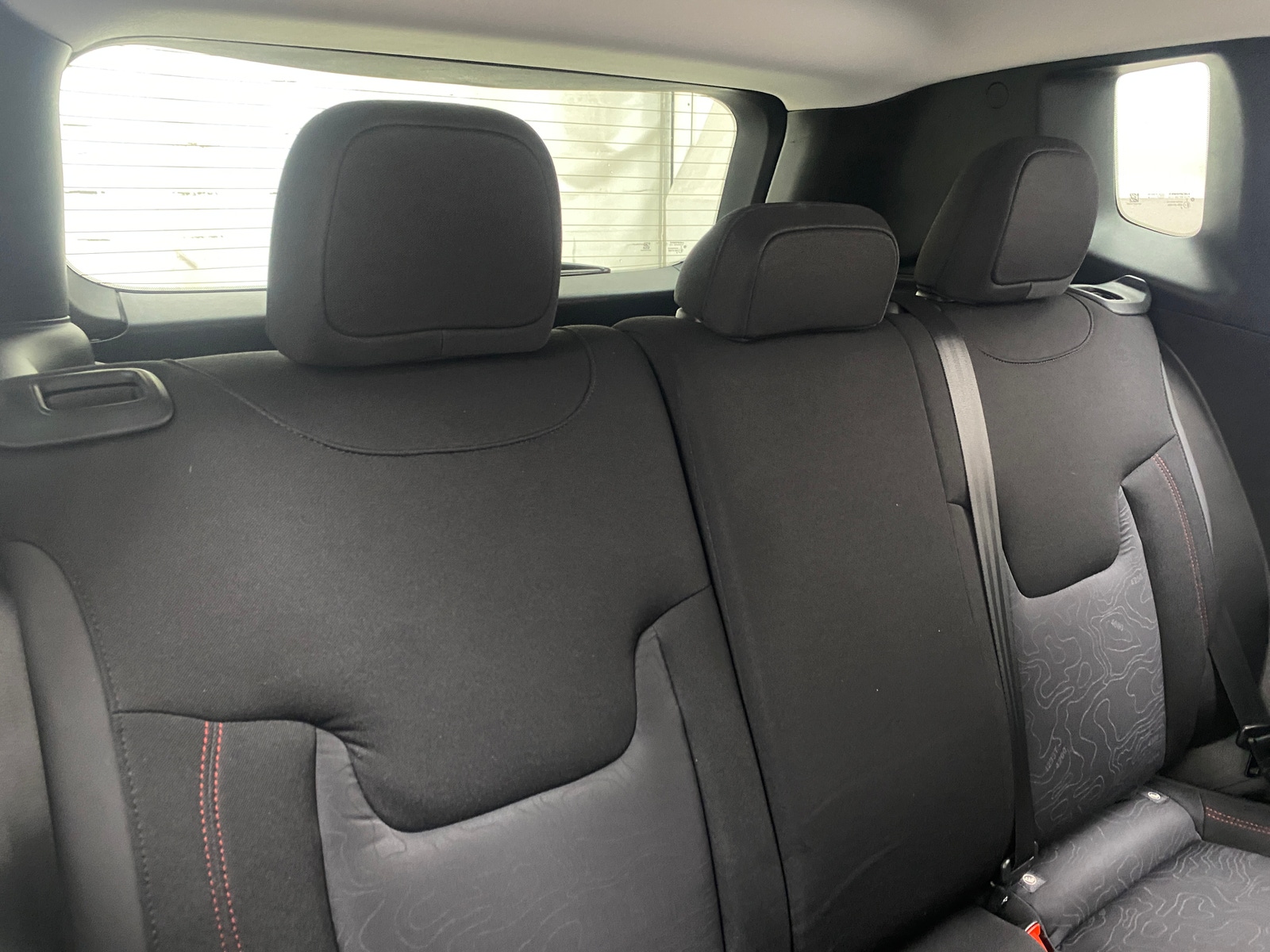 Thumbnail: 2018 Jeep Renegade - 6