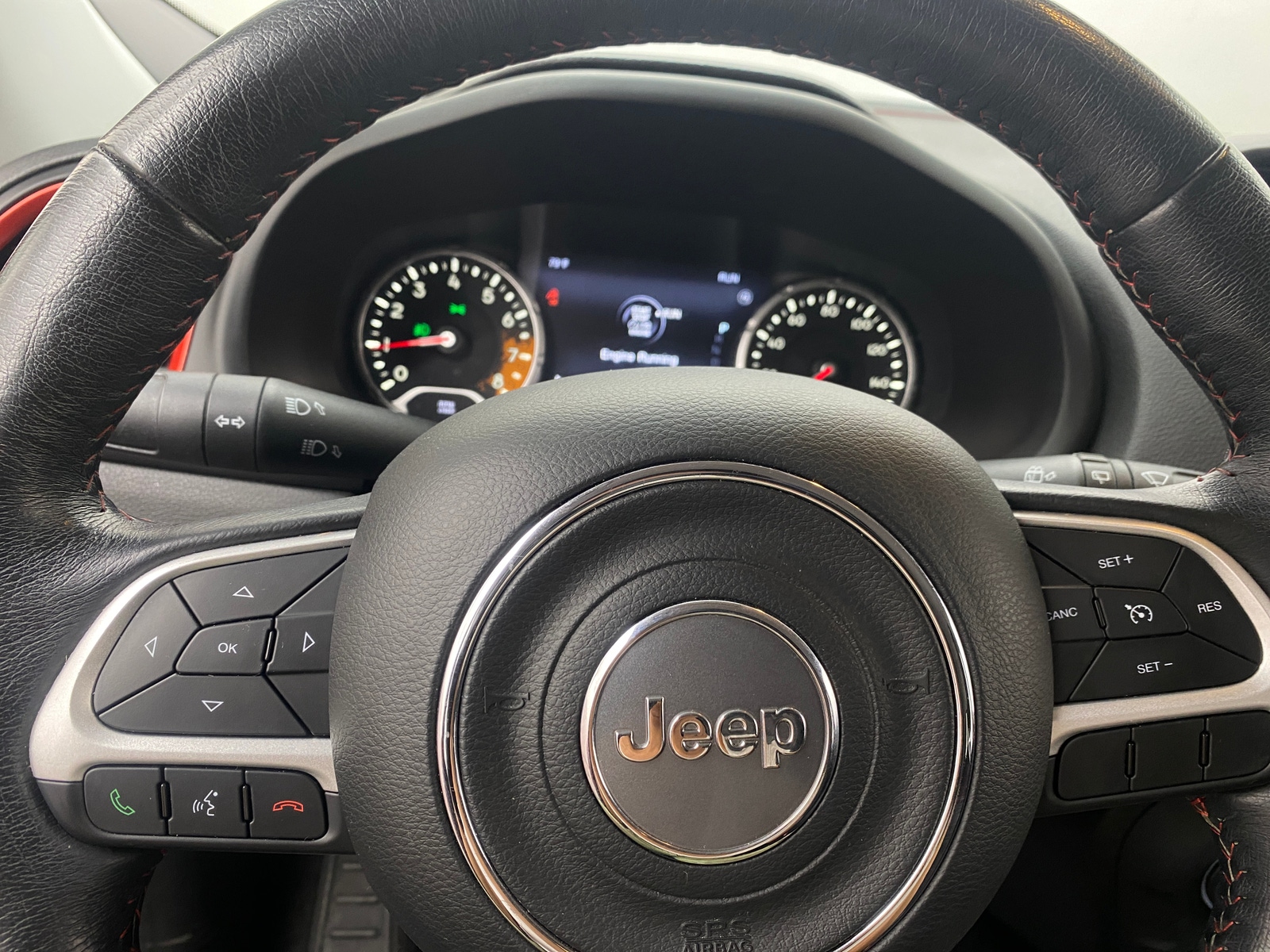 Thumbnail: 2018 Jeep Renegade - 5