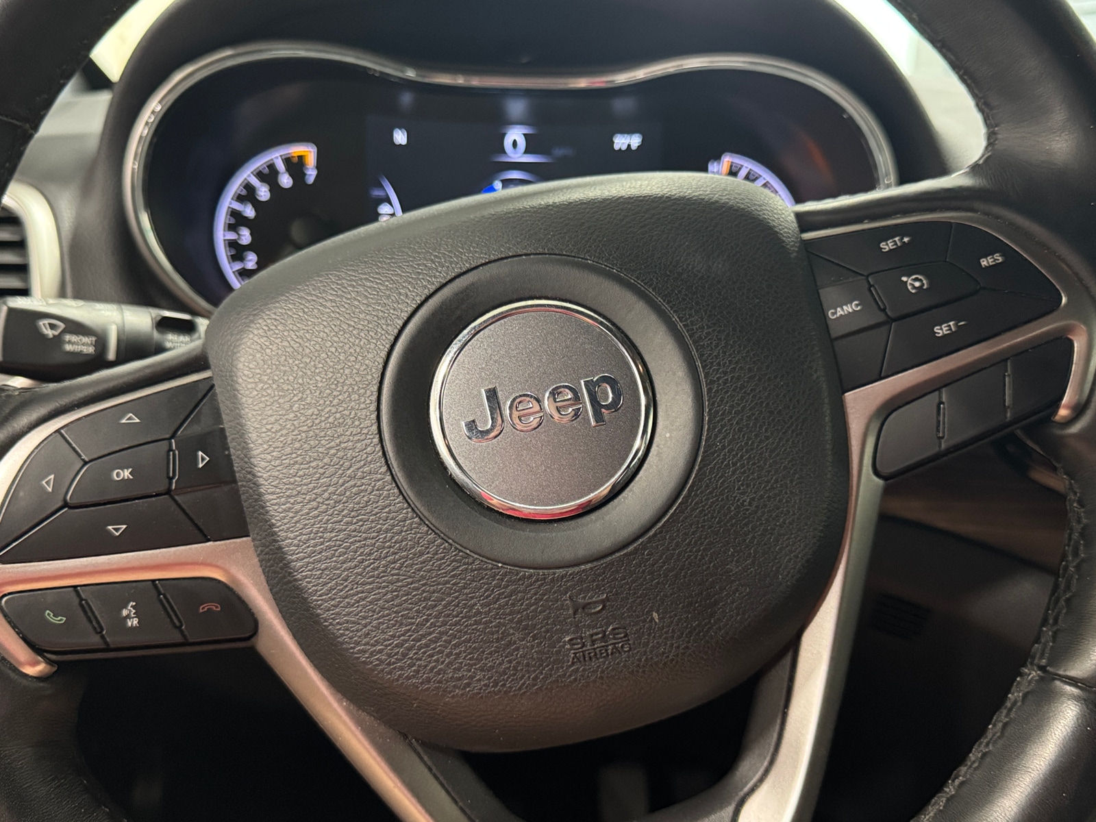 Thumbnail: 2019 Jeep Grand Cherokee - 4