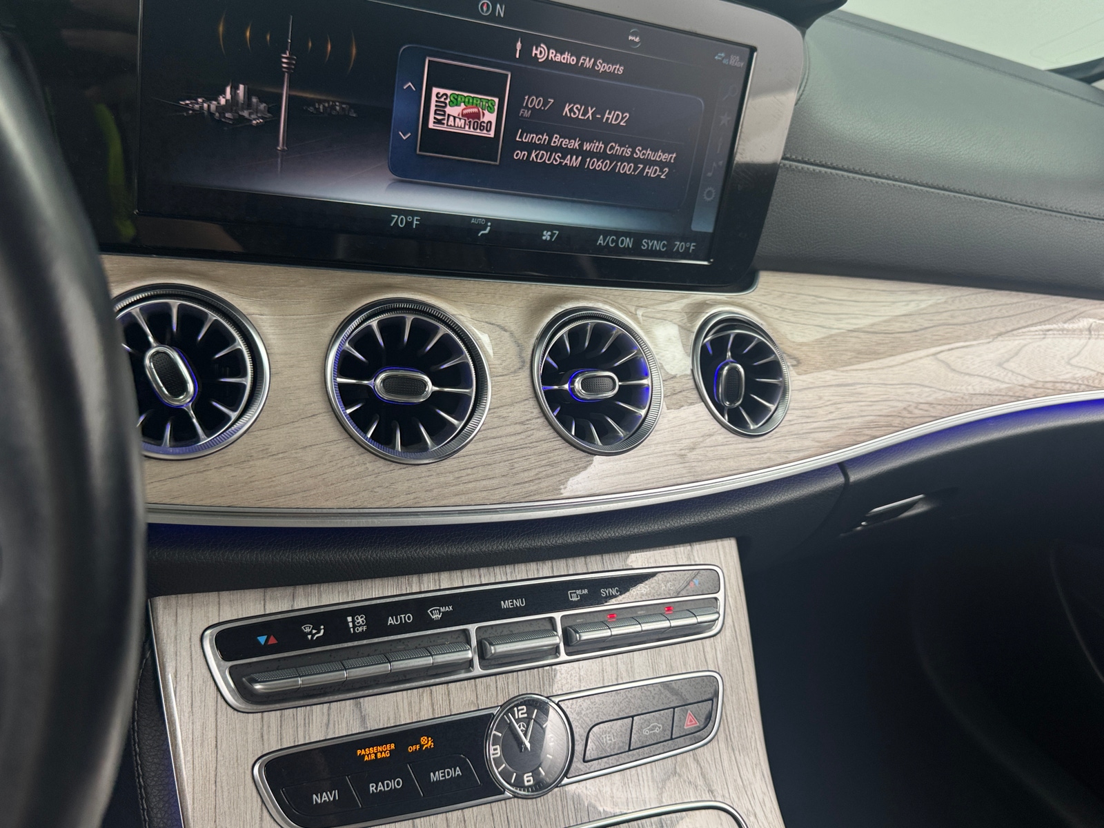 Thumbnail: 2019 Mercedes-Benz E-Class - 3