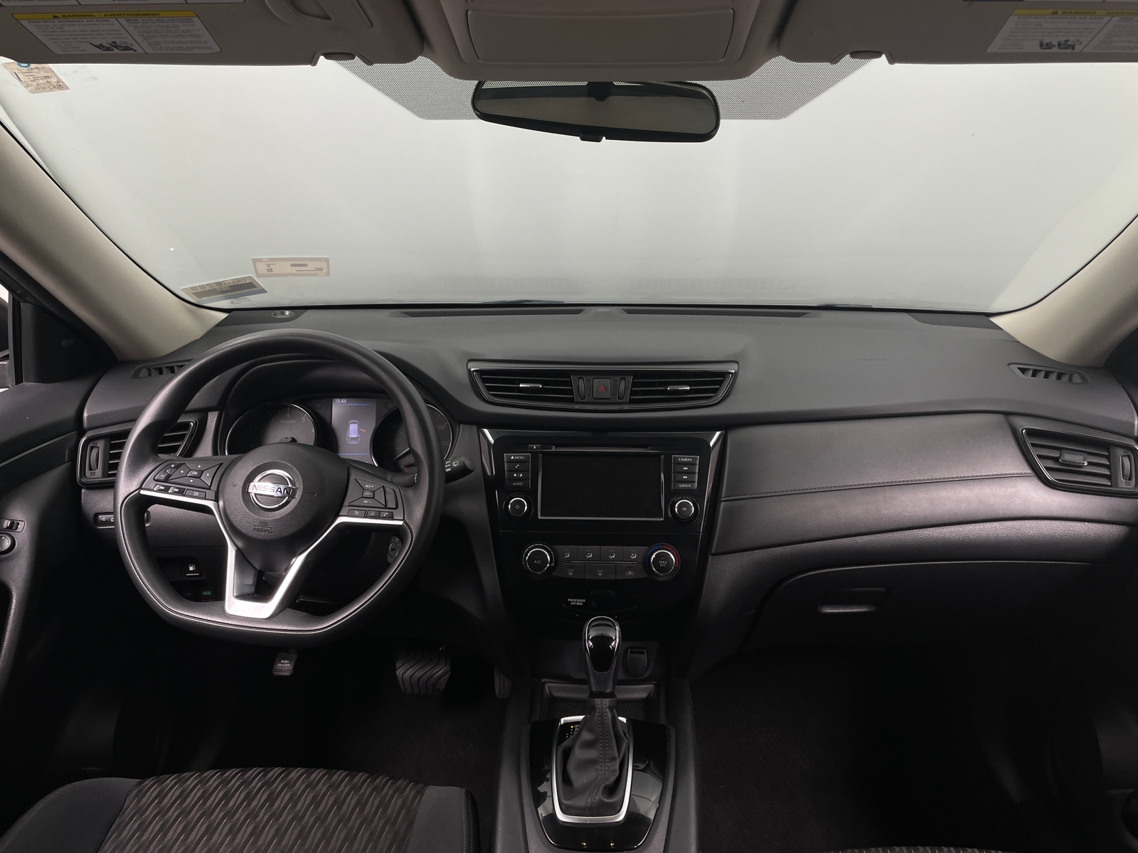 Thumbnail: 2018 Nissan Rogue - 3