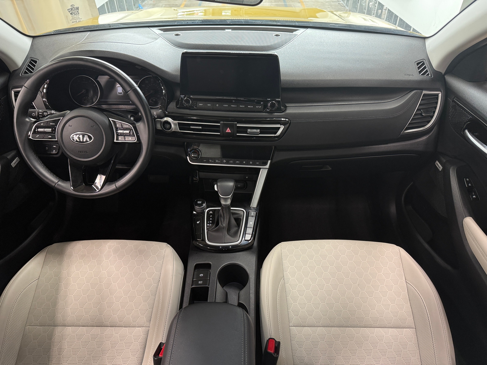Thumbnail: 2021 Kia Seltos - 2