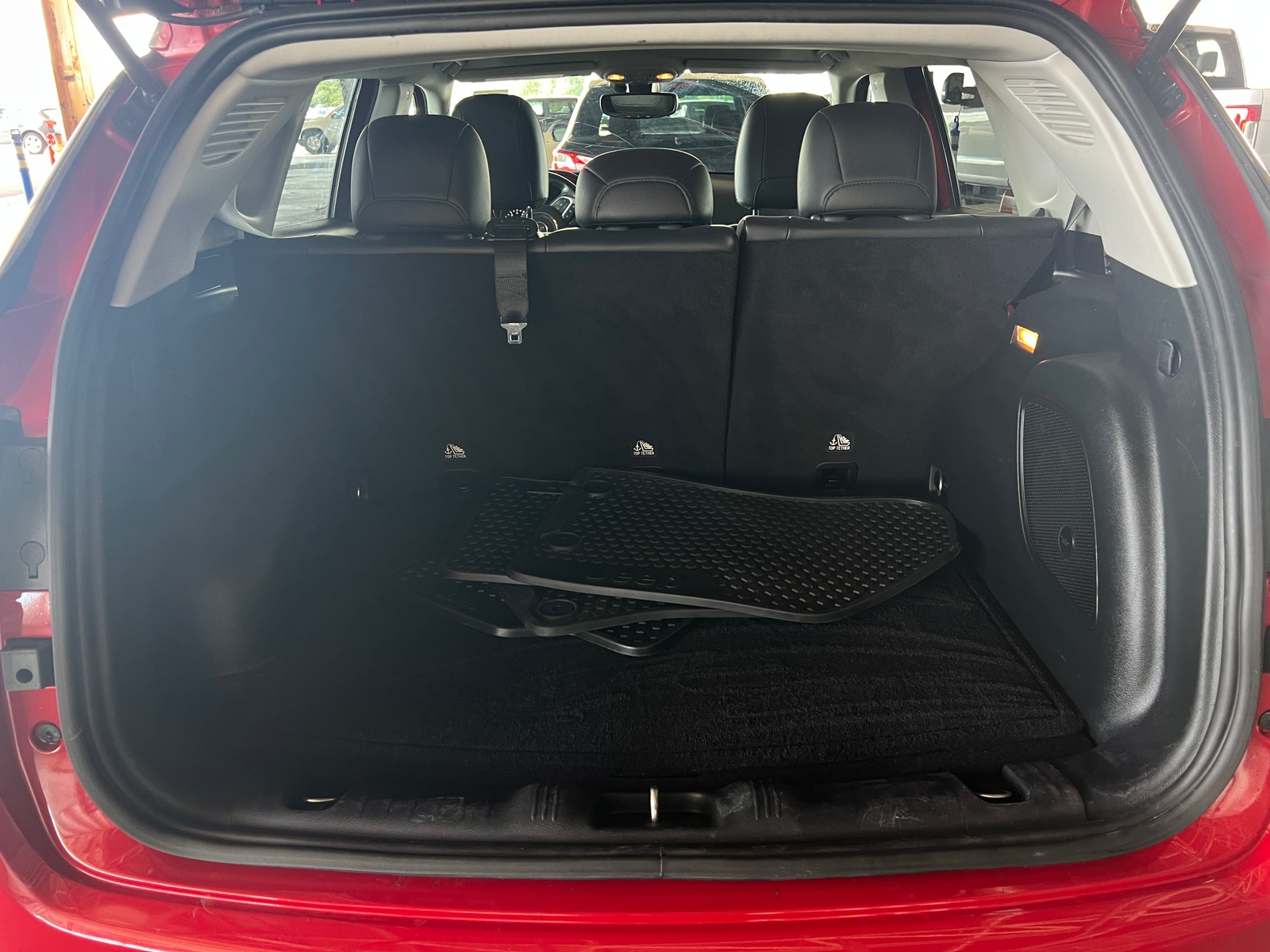 Thumbnail: 2021 Jeep Compass - 6