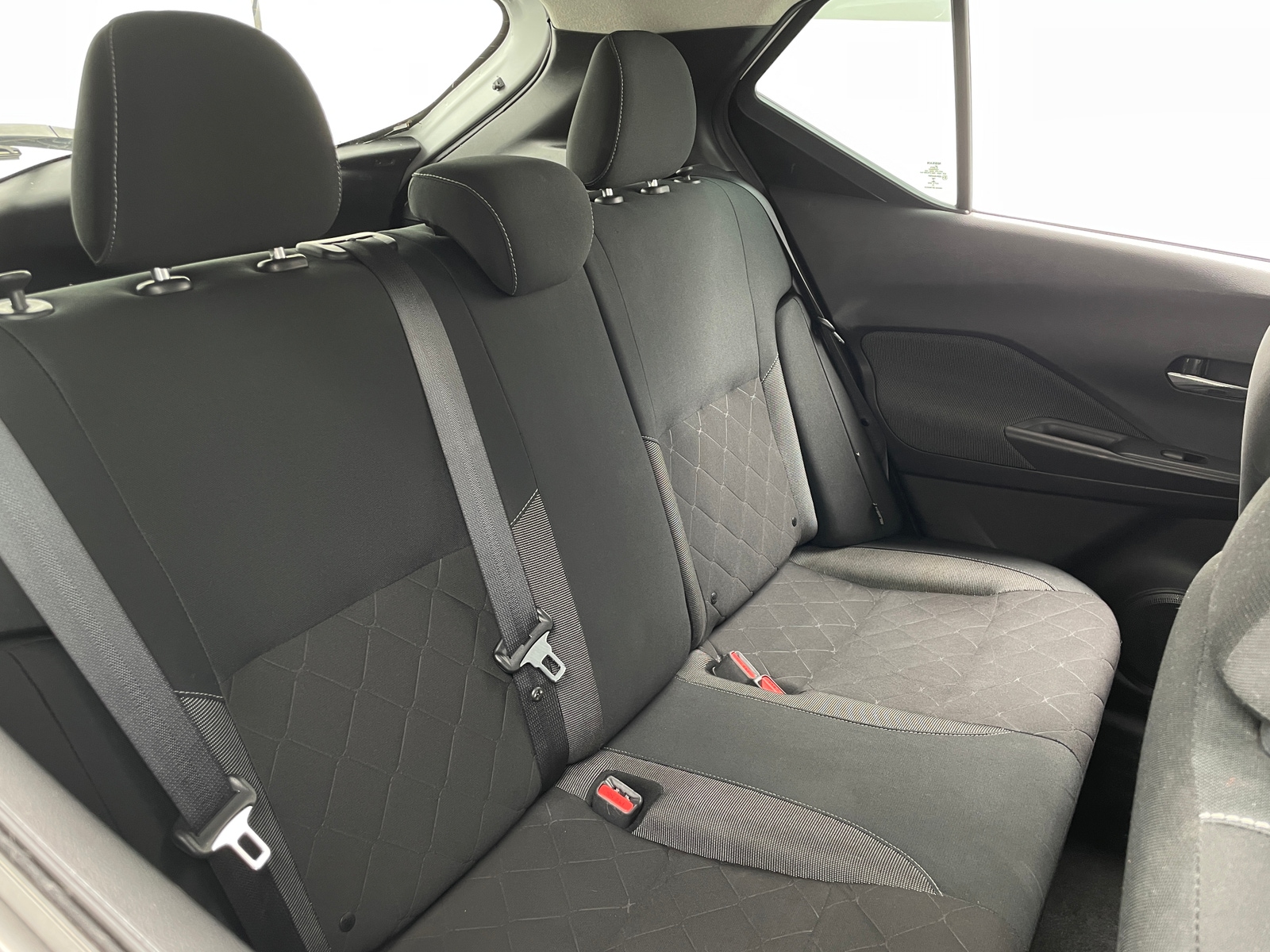 Thumbnail: 2020 Nissan Kicks - 6