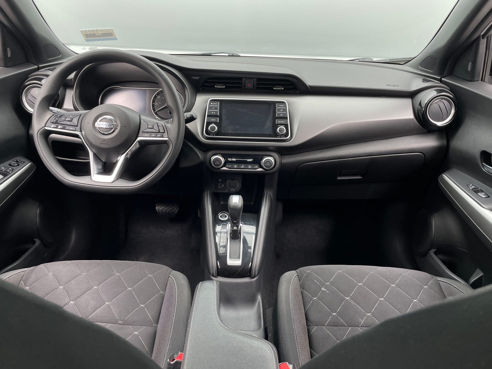 Thumbnail: 2020 Nissan Kicks - 3