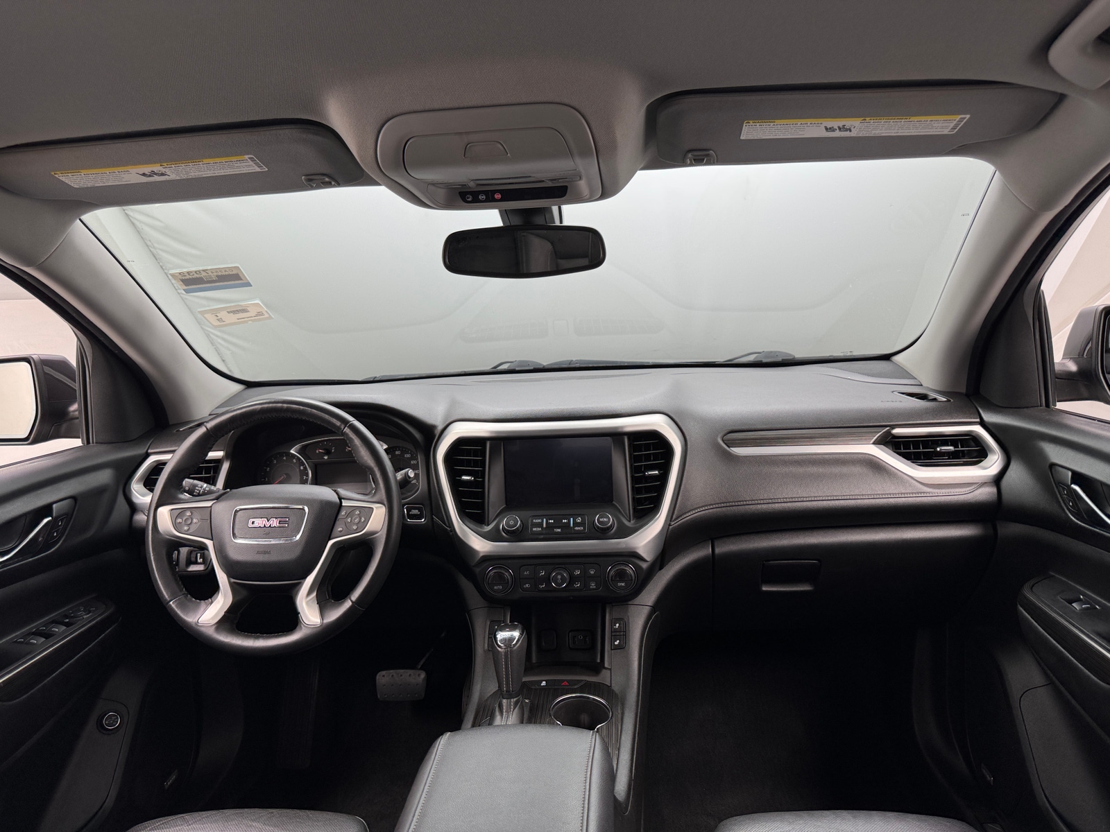 Thumbnail: 2017 GMC Acadia - 2