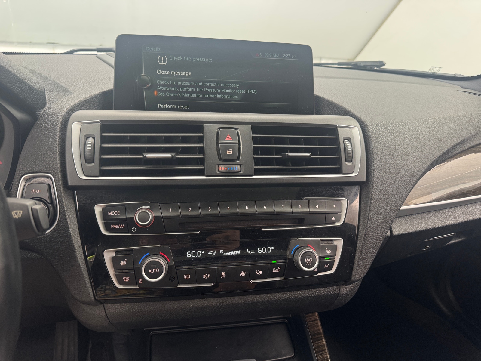 Thumbnail: 2017 BMW 2 Series - 2
