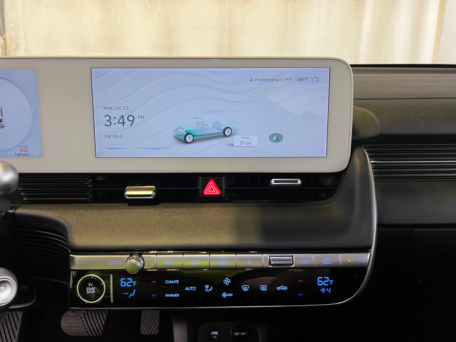 Thumbnail: 2023 Hyundai Ioniq 5 - 3
