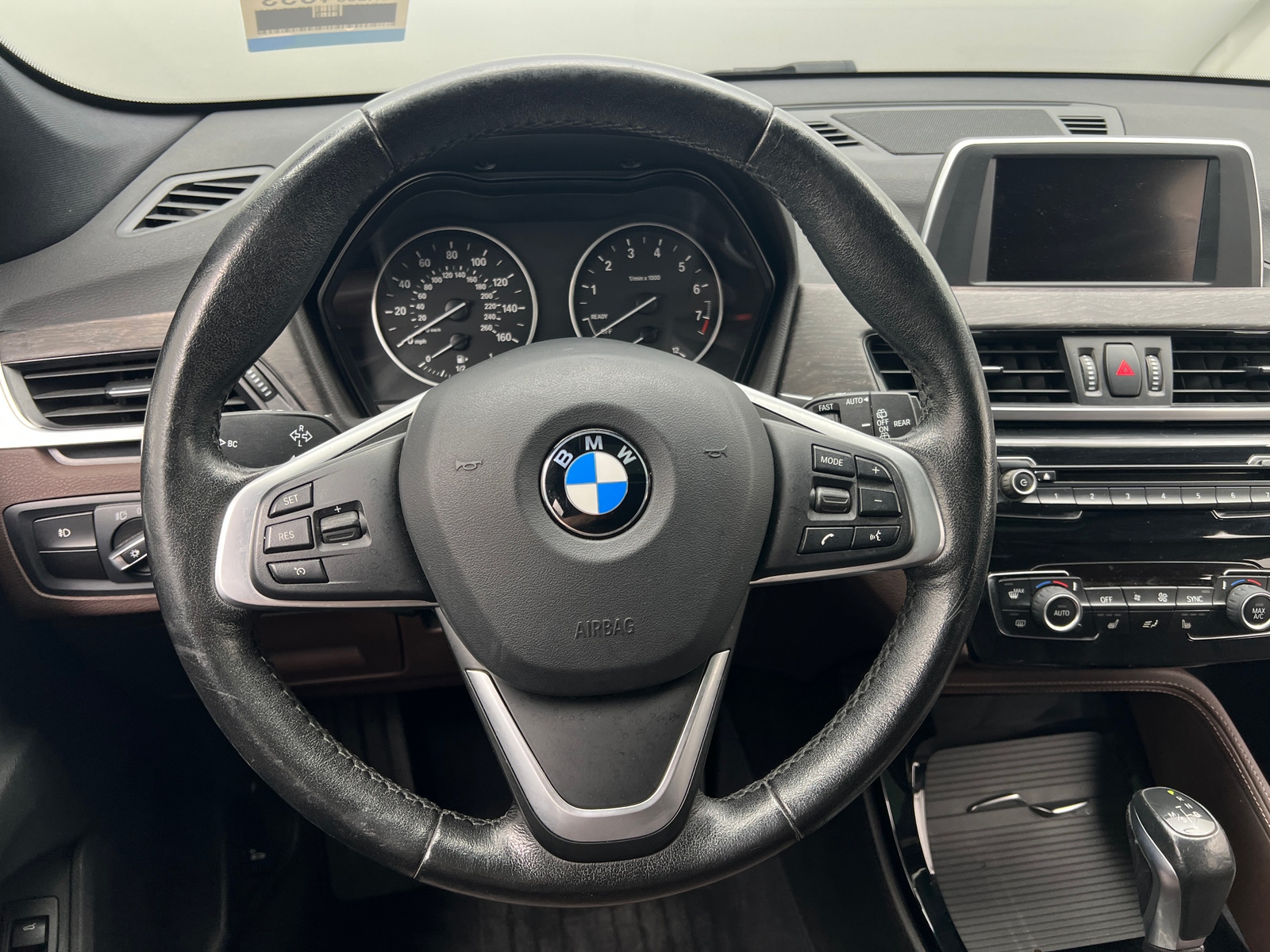 Thumbnail: 2016 BMW X1 - 4
