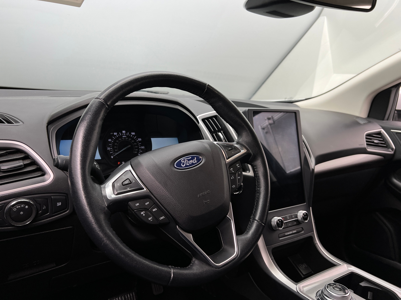 Thumbnail: 2023 Ford Edge - 4