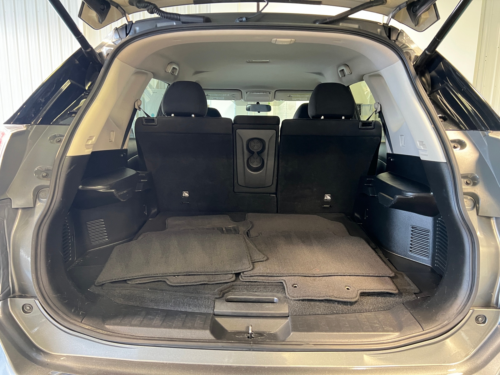 Thumbnail: 2015 Nissan Rogue - 7