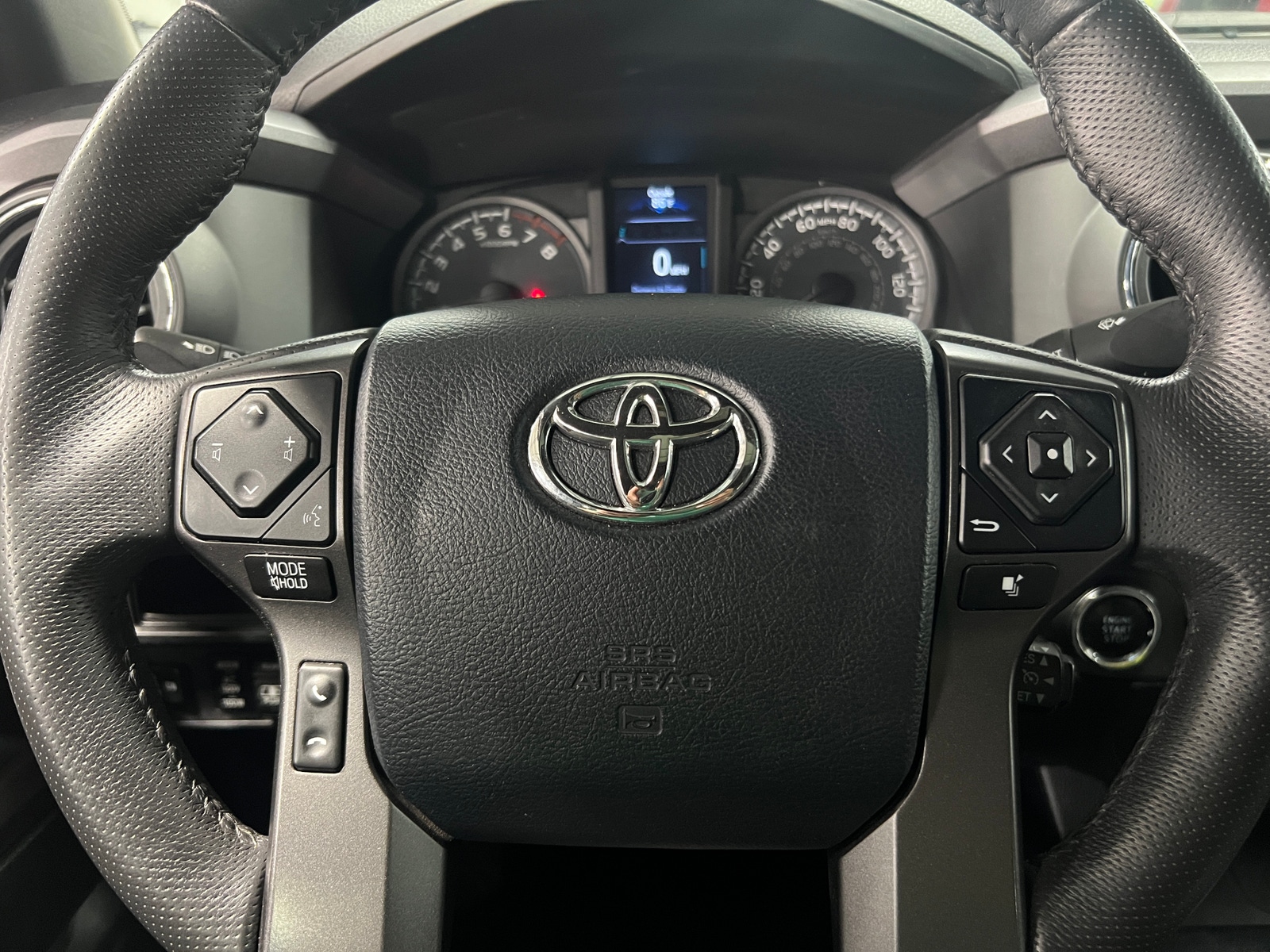 Thumbnail: 2017 Toyota Tacoma - 5