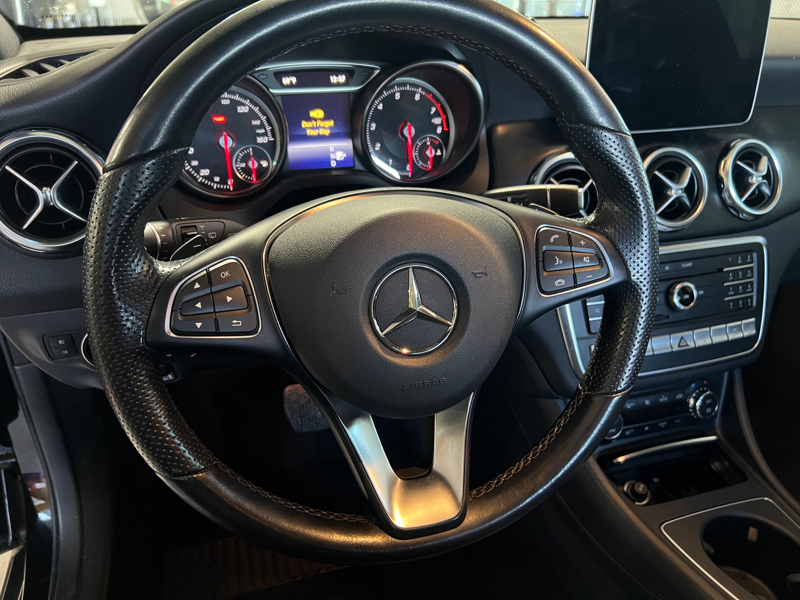 Thumbnail: 2019 Mercedes-Benz GLA - 4