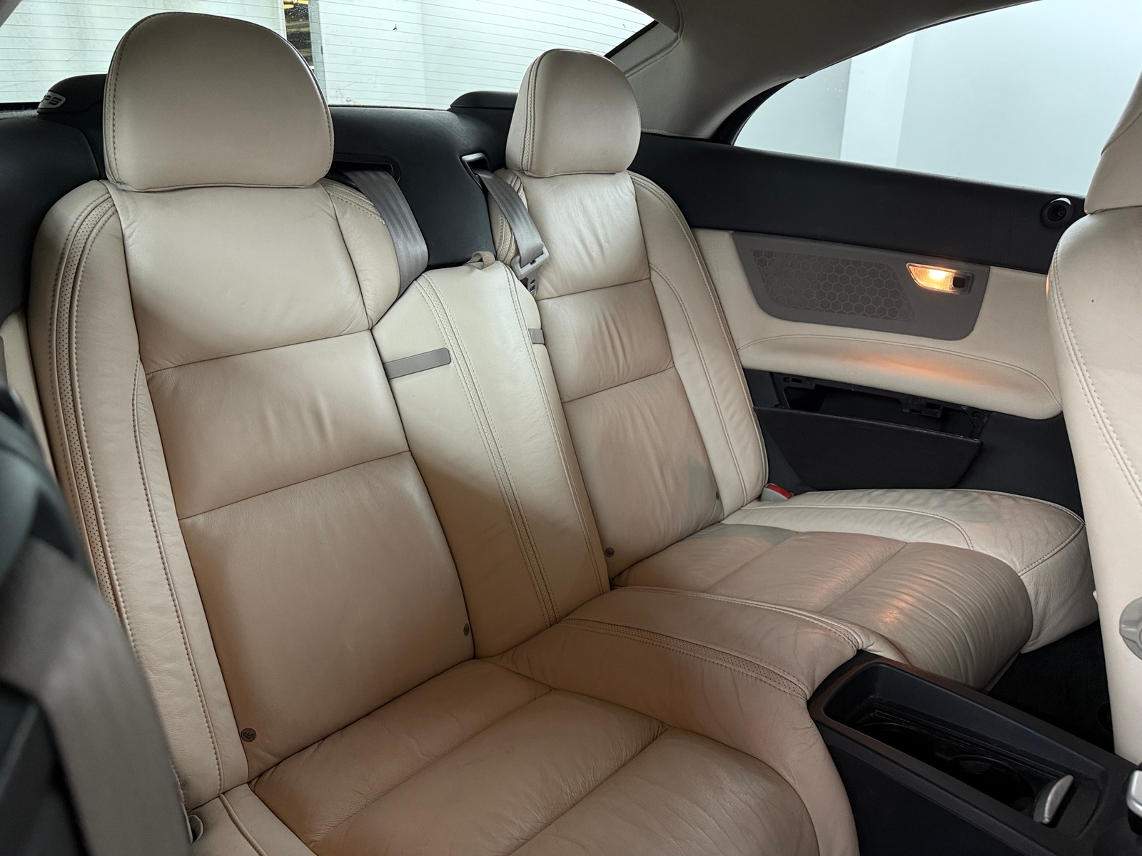 Thumbnail: 2011 Volvo C70 - 5