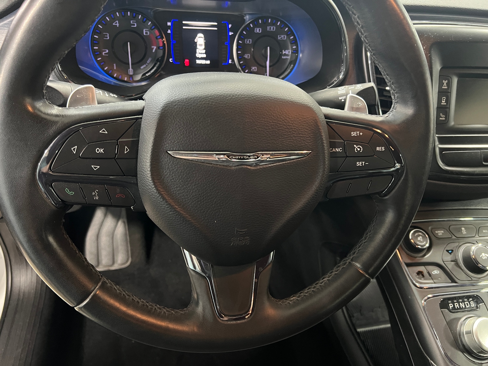 Thumbnail: 2016 Chrysler 200 - 4
