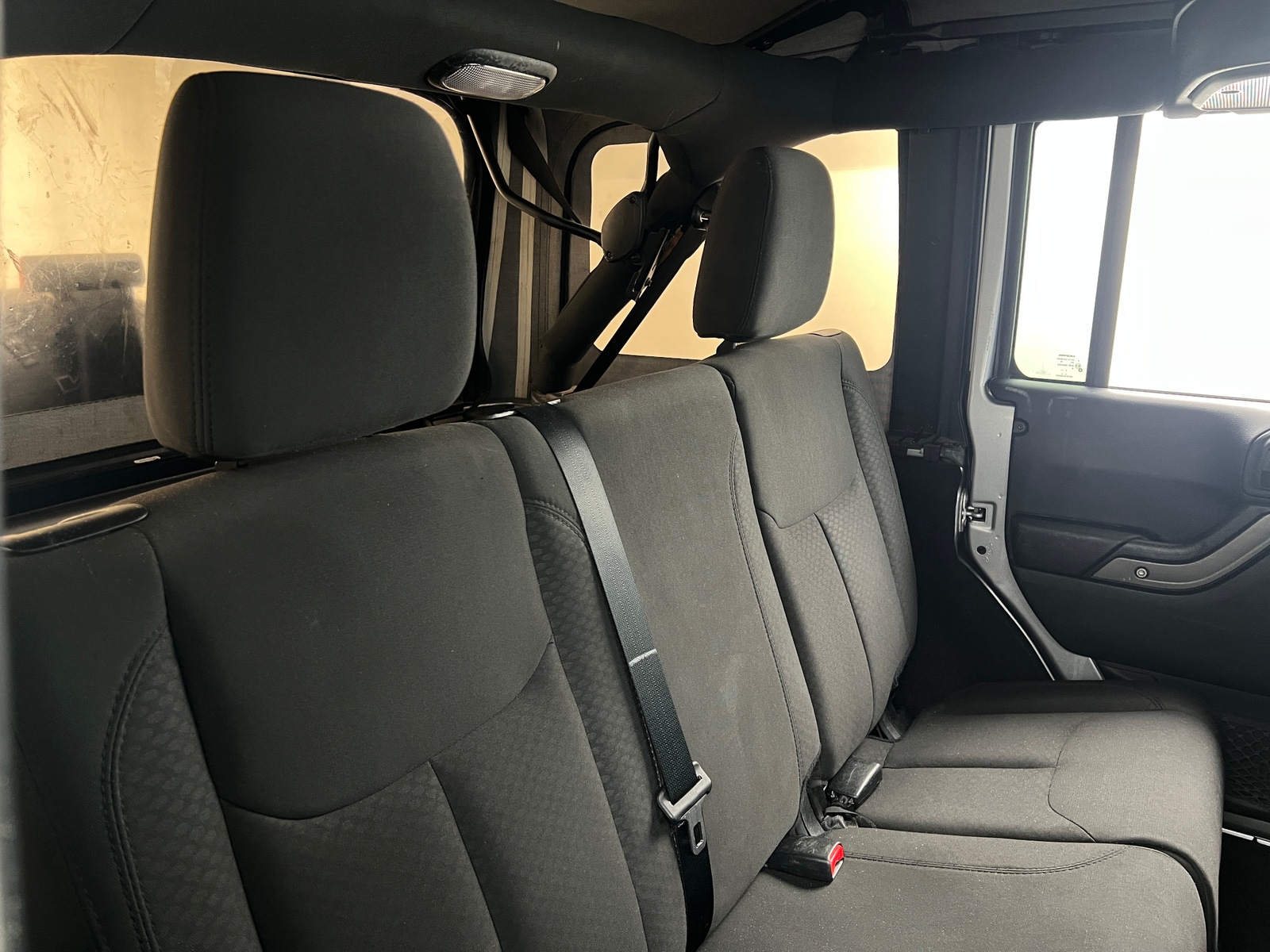 Thumbnail: 2018 Jeep Wrangler - 6