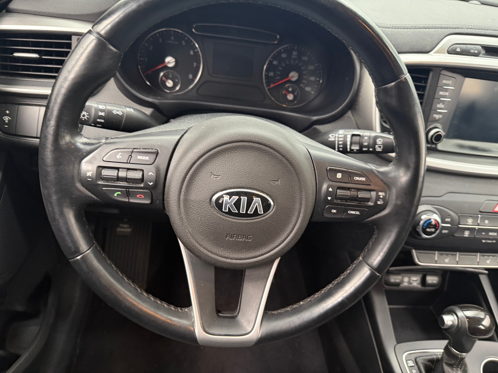 Thumbnail: 2018 Kia Sorento - 5