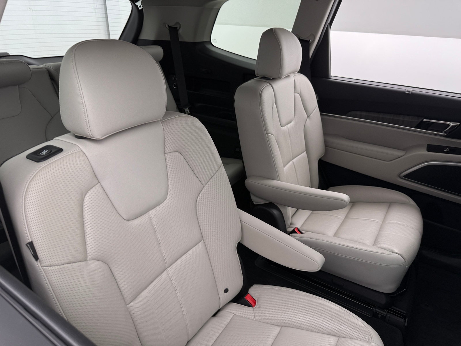 Thumbnail: 2023 Kia Telluride - 5