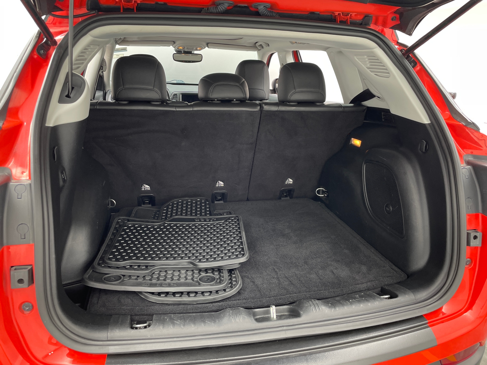 Thumbnail: 2021 Jeep Compass - 6