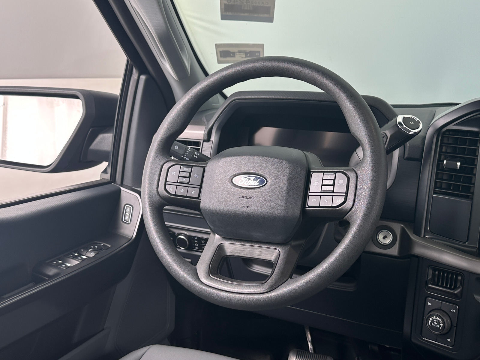 Thumbnail: 2024 Ford Econoline - 5