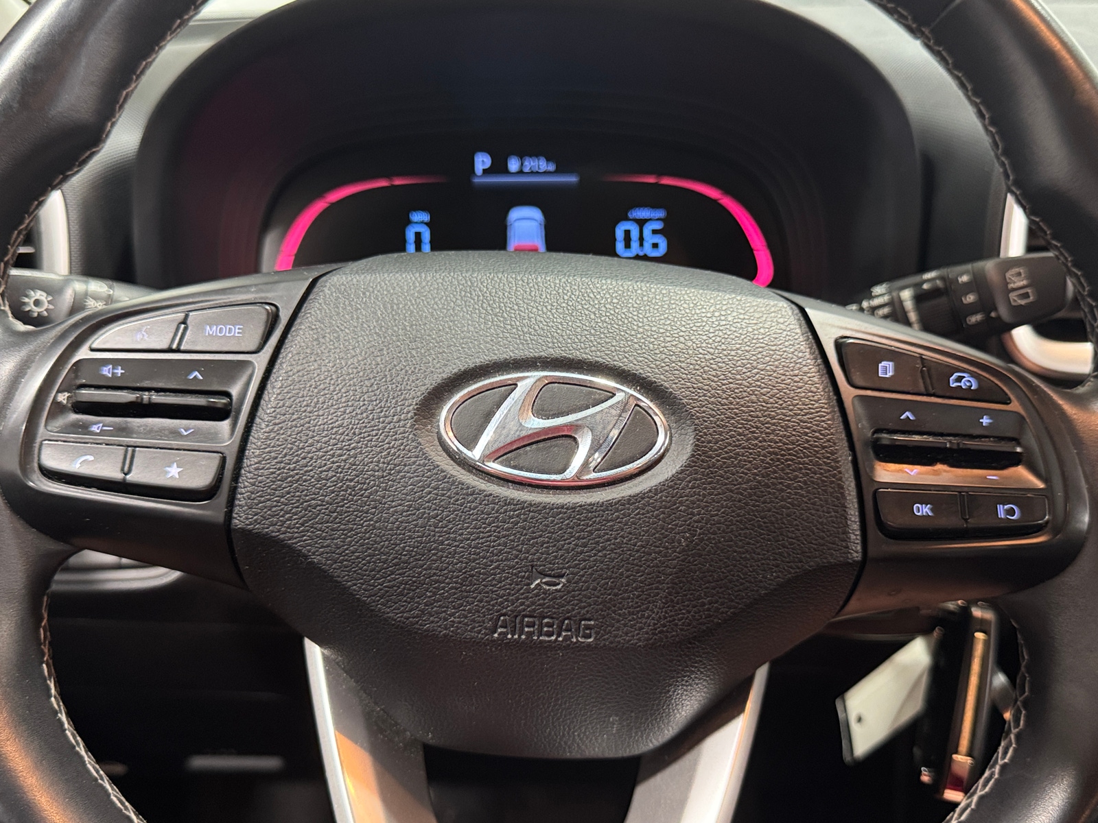 Thumbnail: 2023 Hyundai Venue - 5