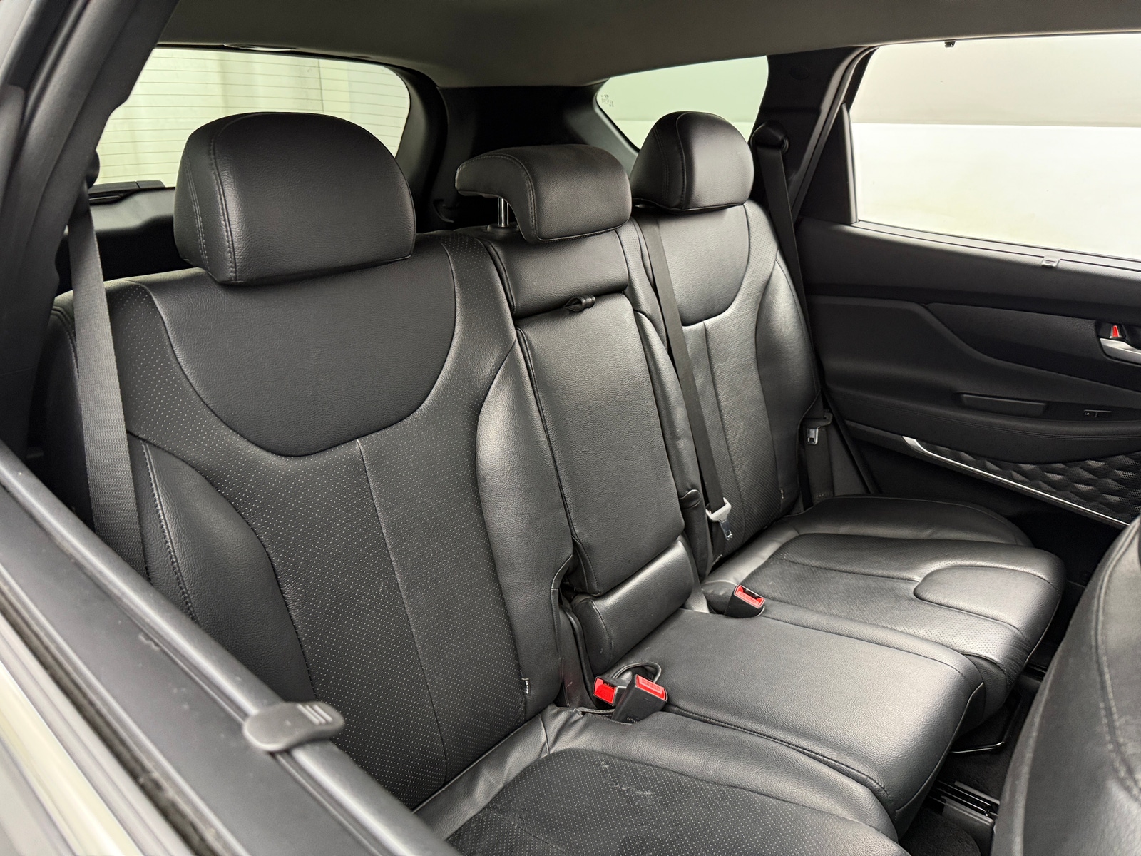 Thumbnail: 2019 Hyundai Santa Fe - 6