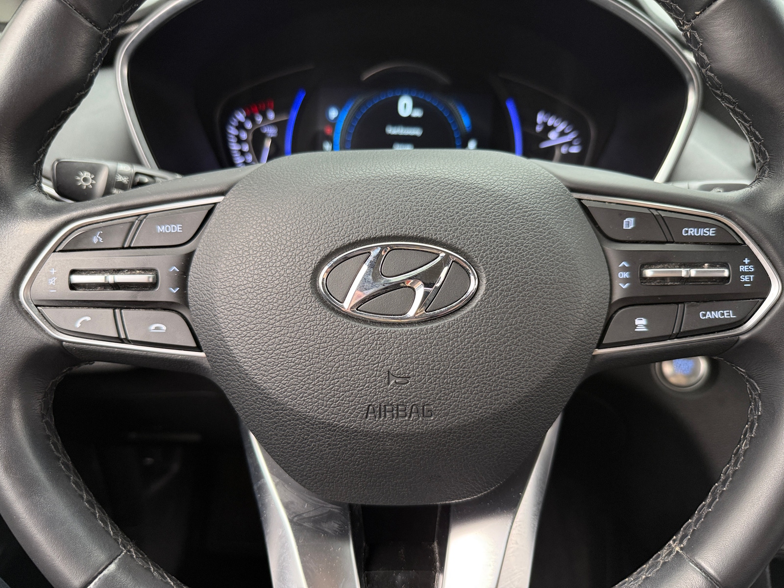Thumbnail: 2019 Hyundai Santa Fe - 5