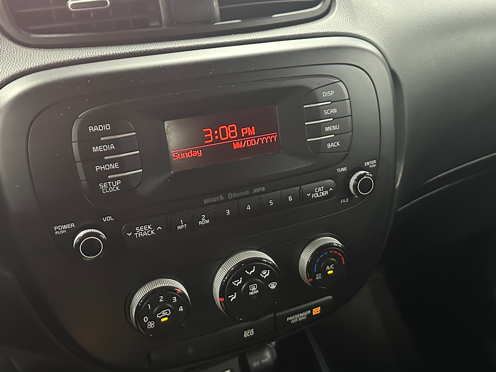Thumbnail: 2015 Kia Soul - 4