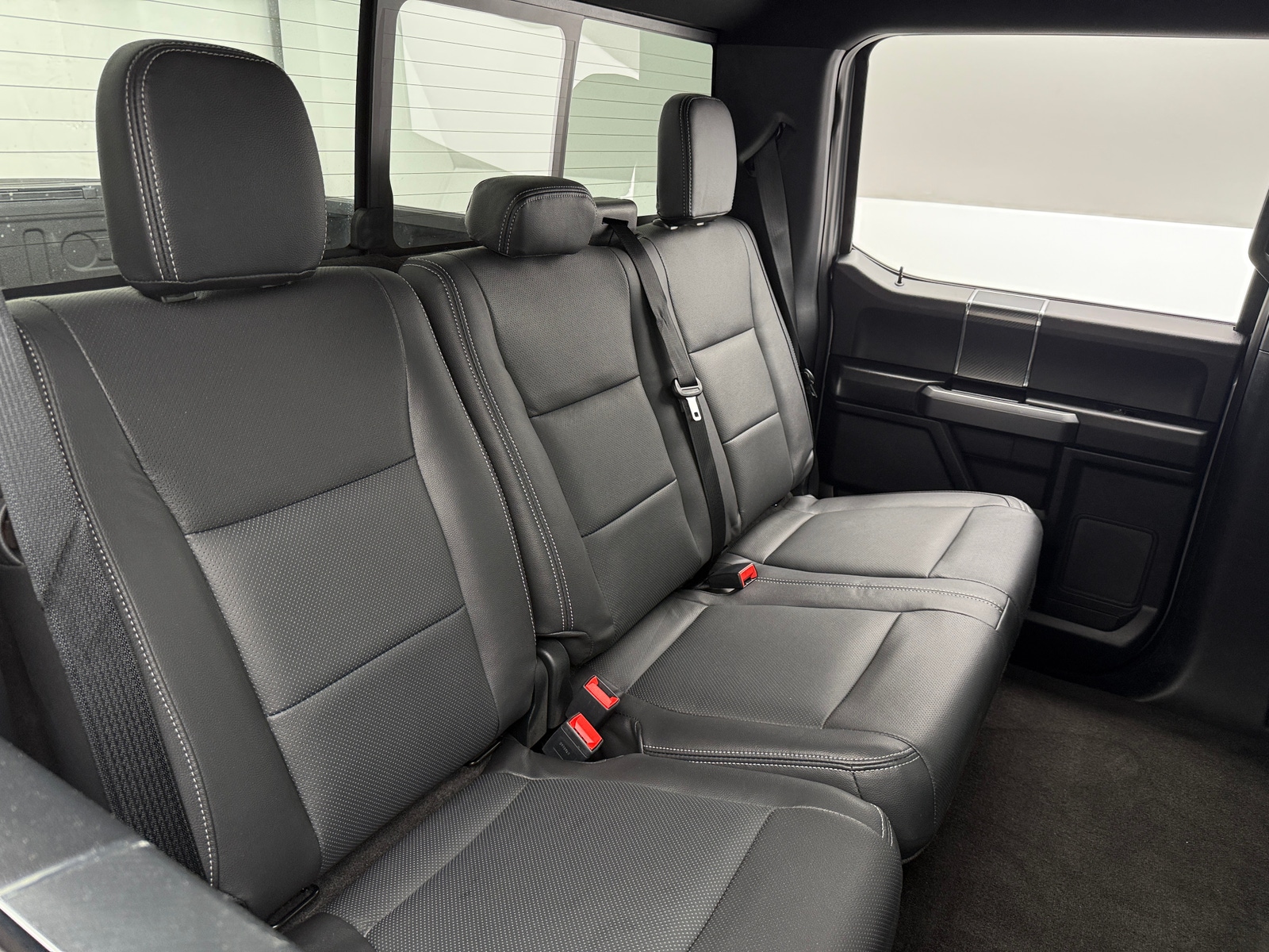 Thumbnail: 2020 Ford Econoline - 6