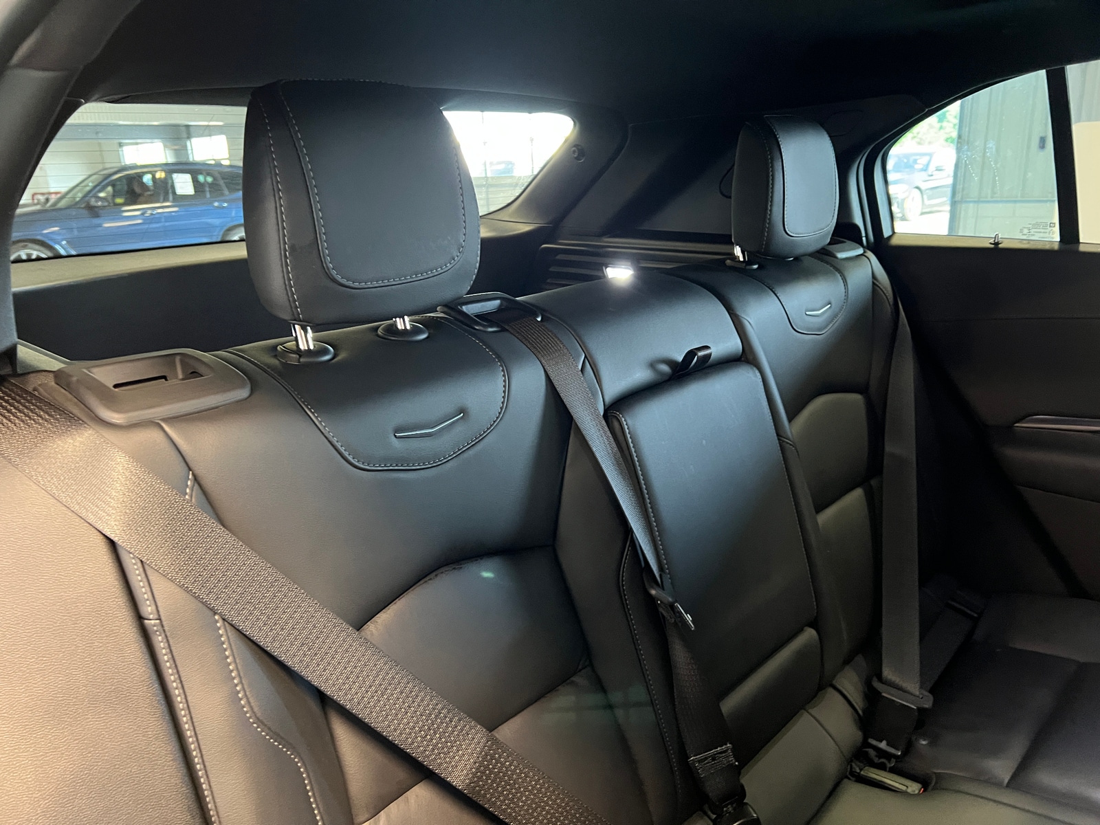 Thumbnail: 2023 Cadillac XT4 - 5
