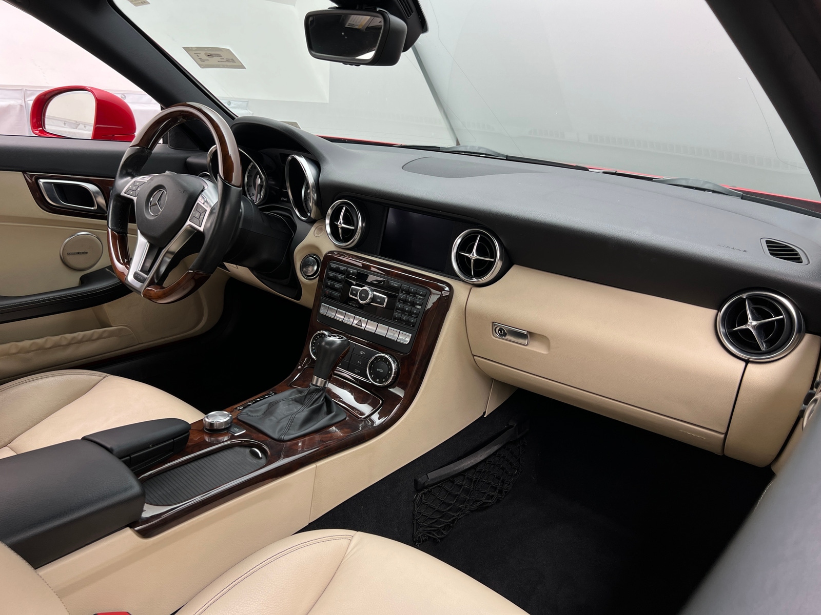 Thumbnail: 2012 Mercedes-Benz SLK - 2