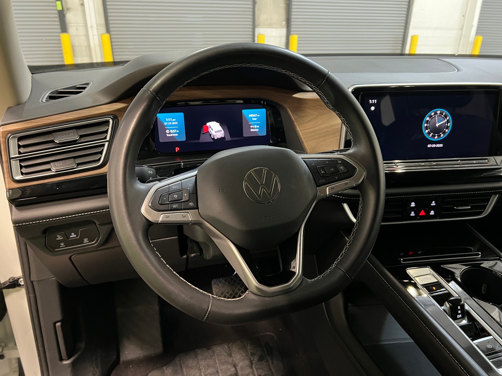 Thumbnail: 2024 Volkswagen Atlas - 4
