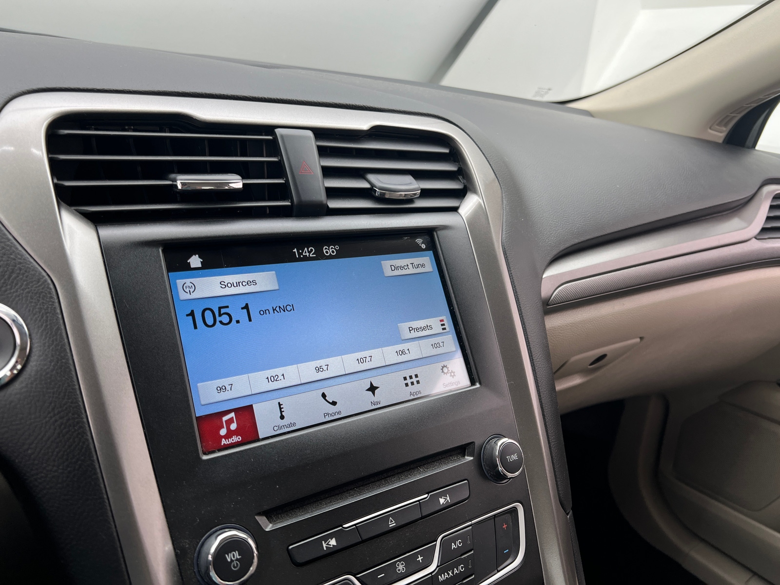Thumbnail: 2018 Ford Fusion - 4