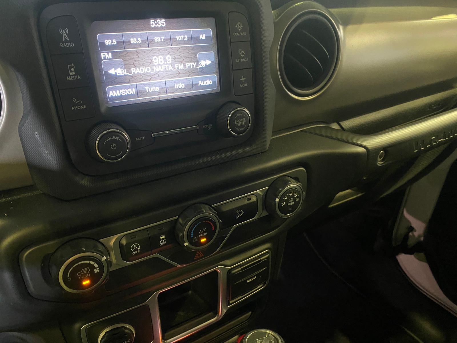Thumbnail: 2018 Jeep Wrangler - 4