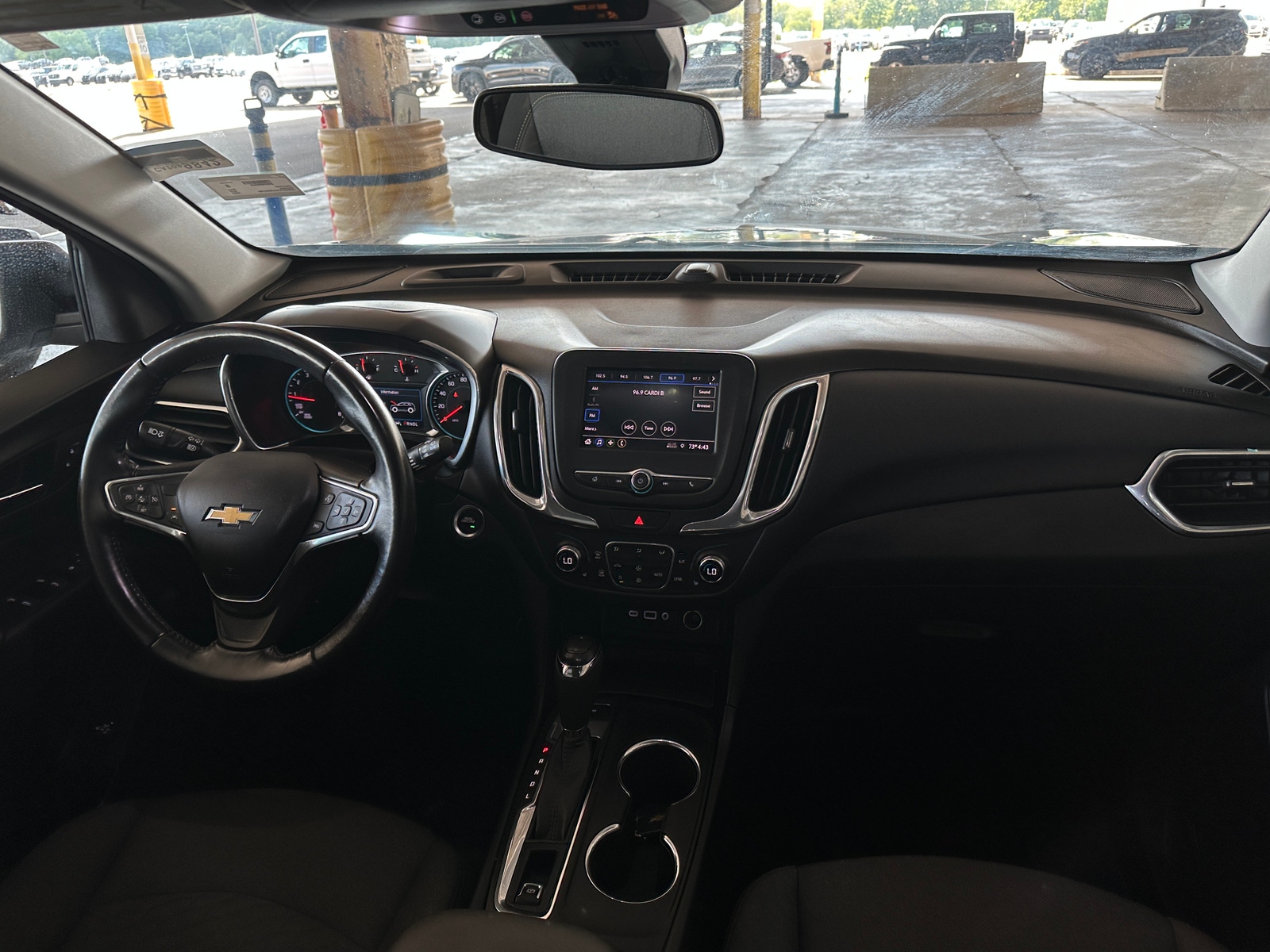 Thumbnail: 2020 Chevrolet Equinox - 3