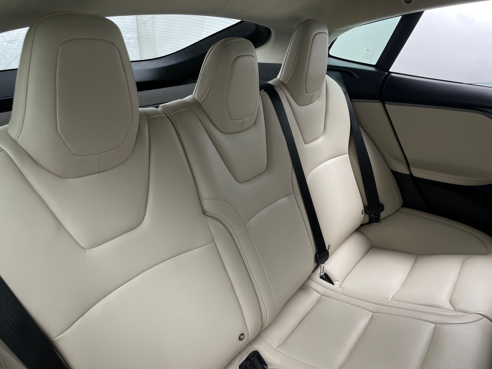 Thumbnail: 2018 Tesla Model S - 5