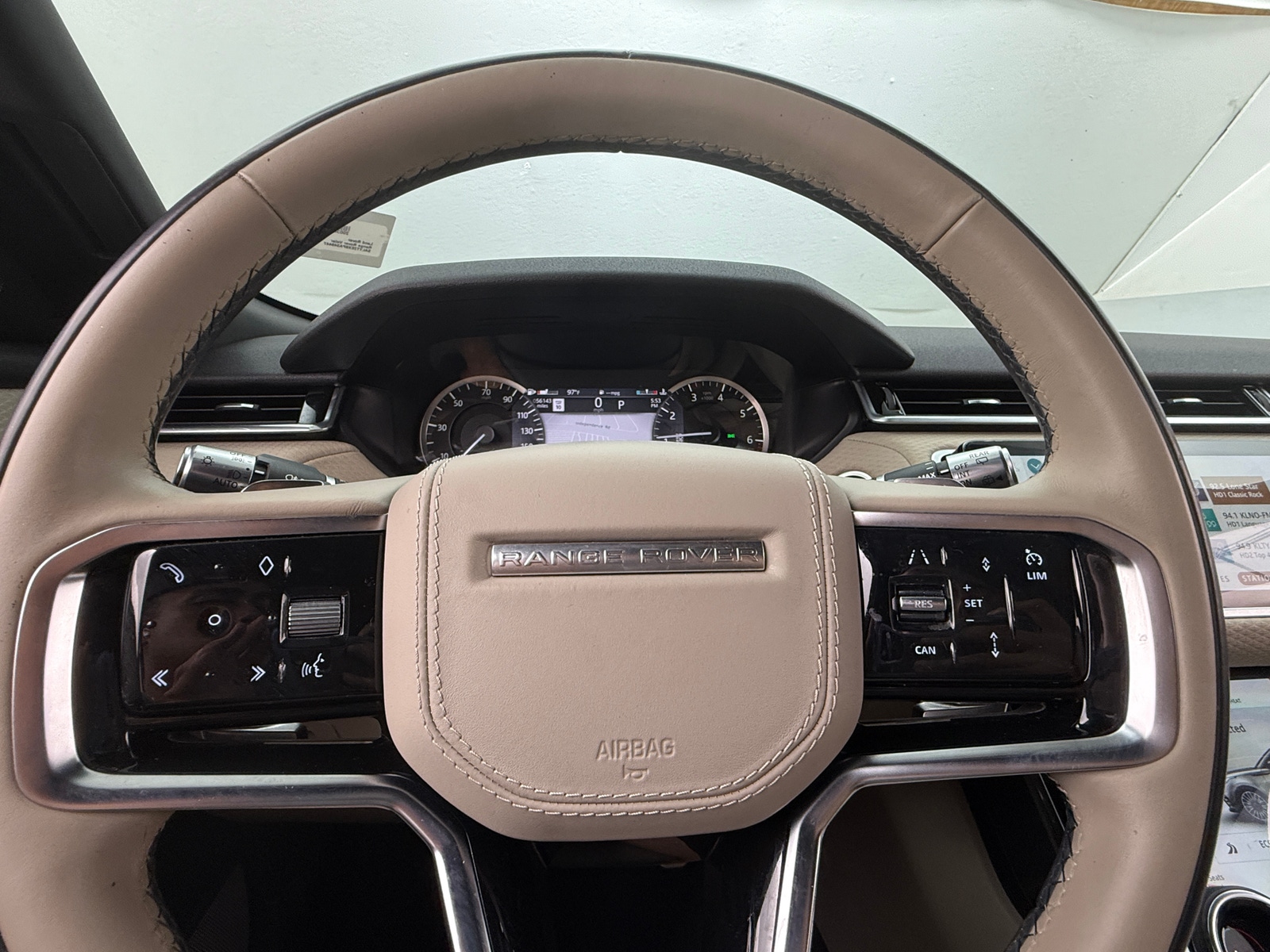 Thumbnail: 2023 Land Rover Range Rover Velar - 4
