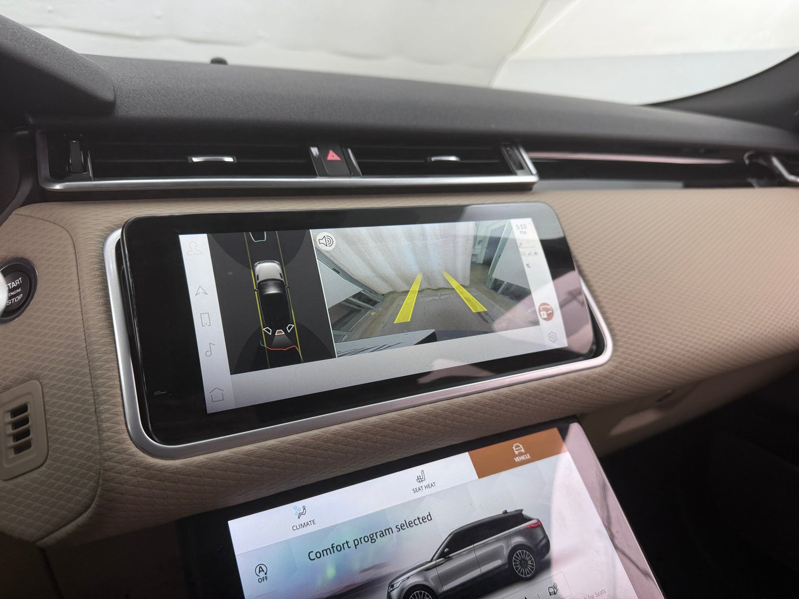 Thumbnail: 2023 Land Rover Range Rover Velar - 3