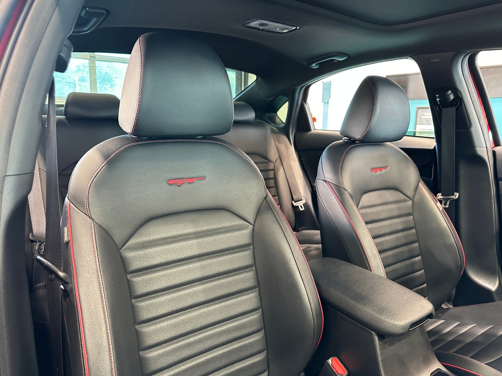 Thumbnail: 2022 Kia Forte - 2