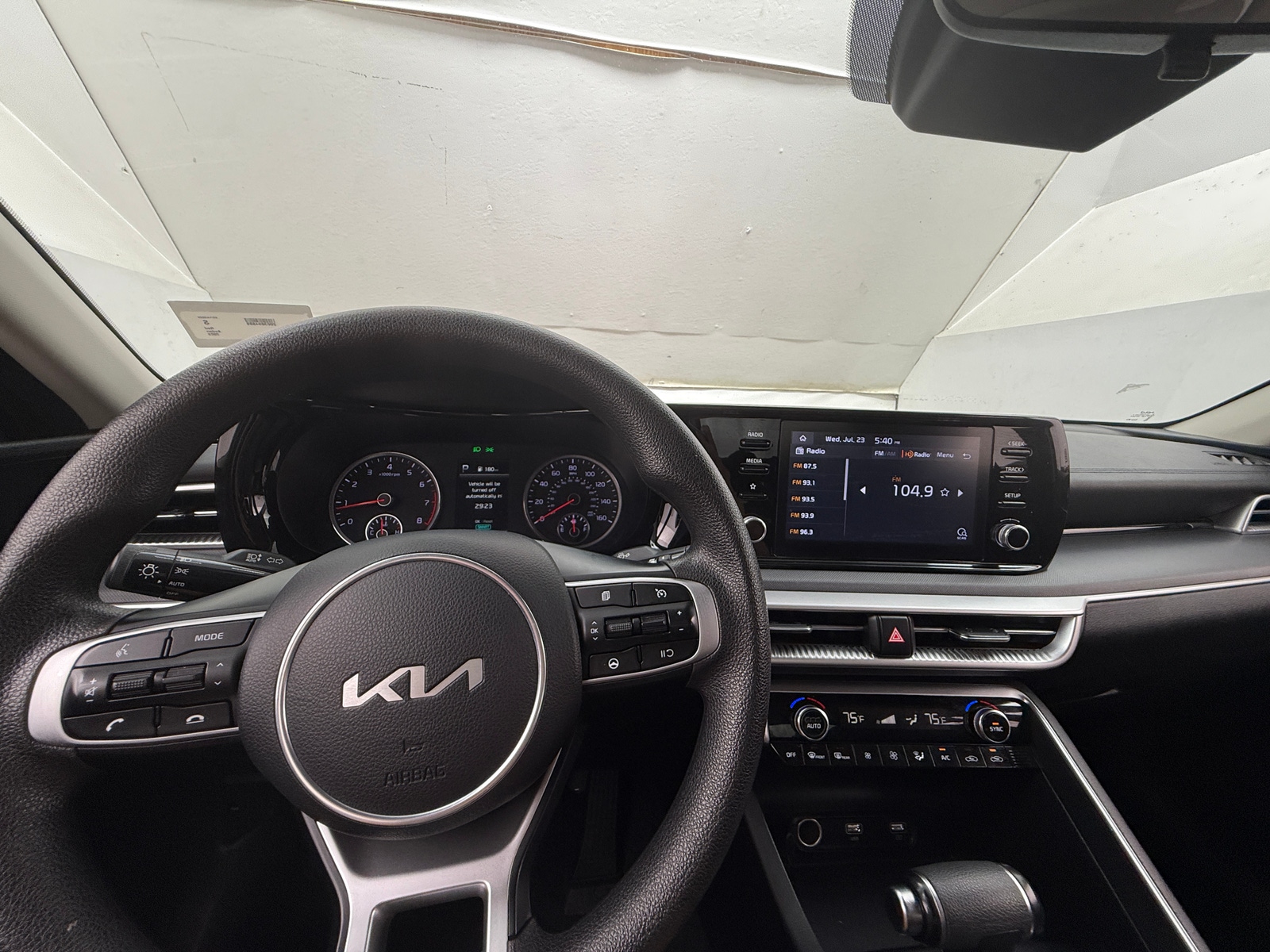 Thumbnail: 2023 Kia K5 - 3