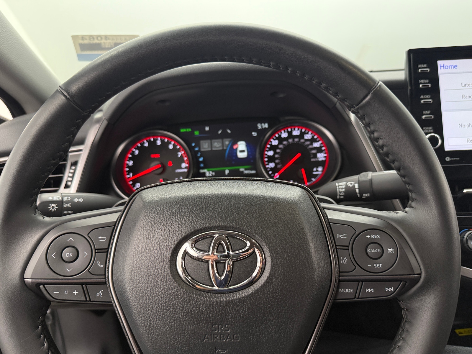 Thumbnail: 2023 Toyota Camry - 4
