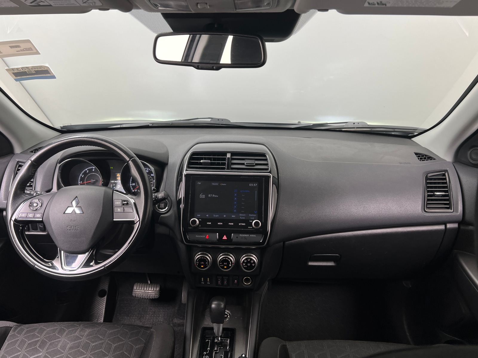 Thumbnail: 2020 Mitsubishi Outlander Sport - 3