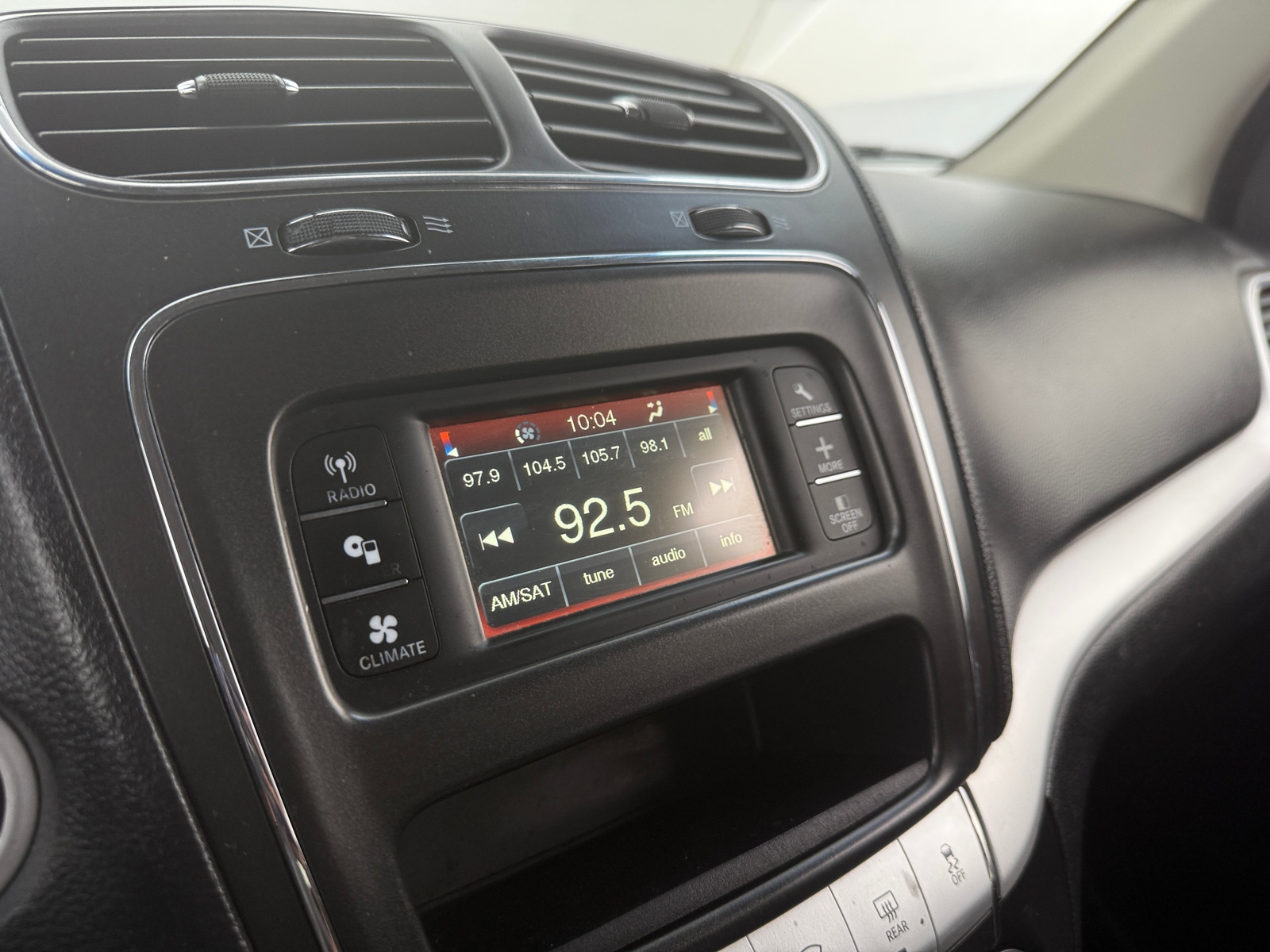 Thumbnail: 2018 Dodge Journey - 3