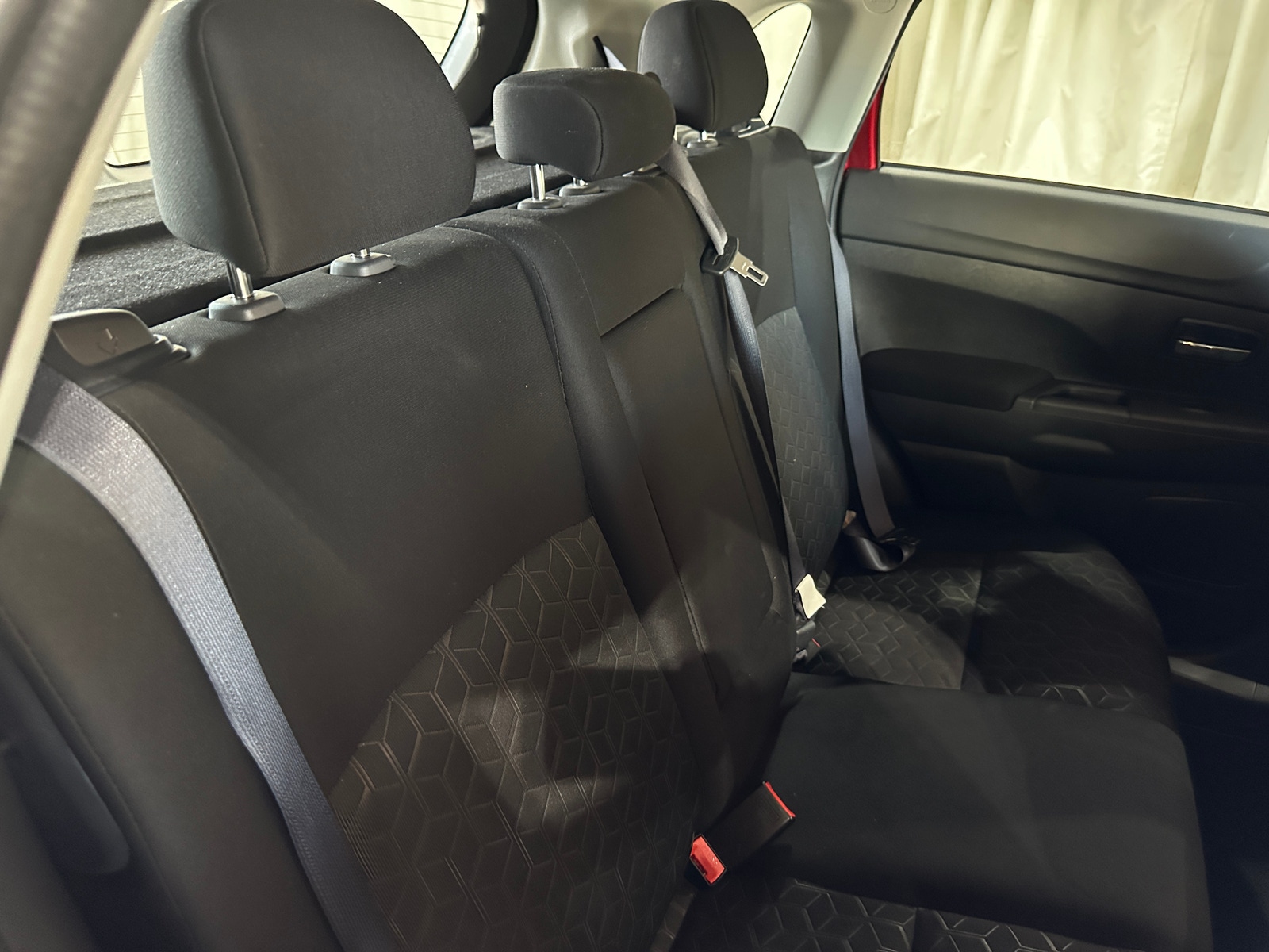 Thumbnail: 2021 Mitsubishi Outlander Sport - 6
