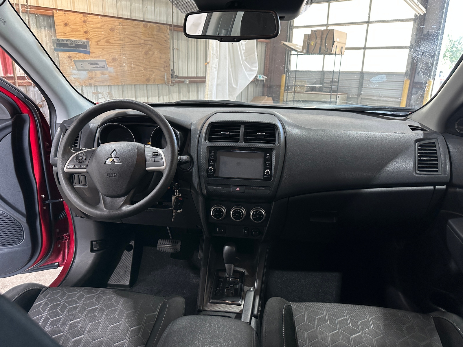 Thumbnail: 2021 Mitsubishi Outlander Sport - 3